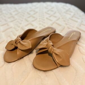 Anthropologie leather bow slip on flats size 40